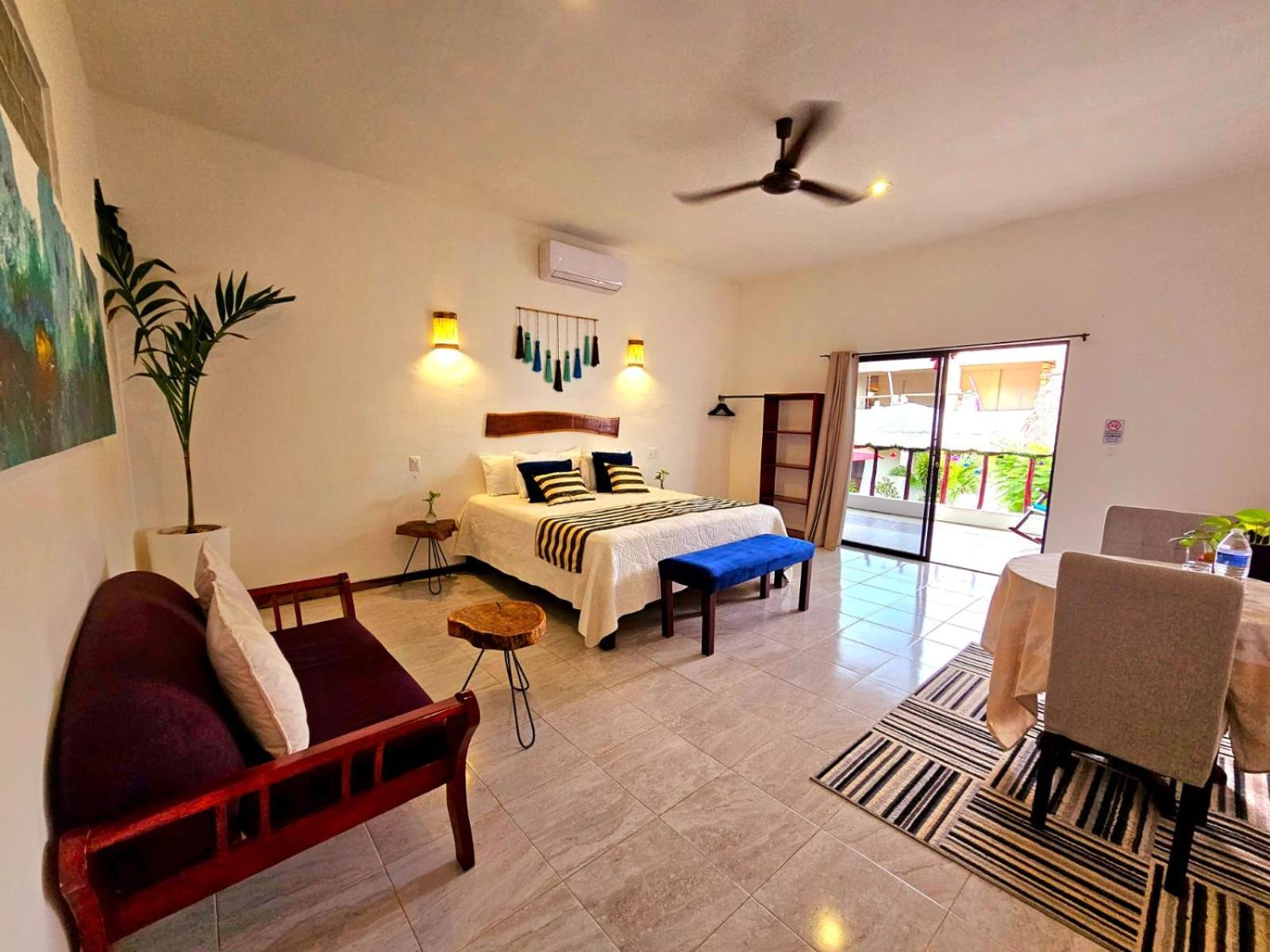 Mayan Majesty Boutique Hotel バリャドリッド エクステリア 写真